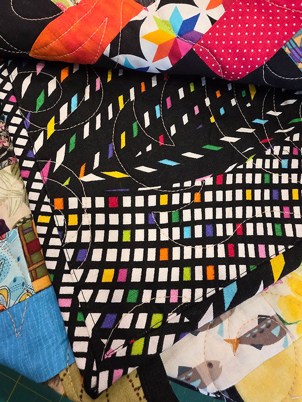 "Black Brick Road" Twin Size Multicoloured Mosaic Quilt - TR1