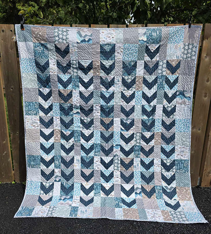 "Full Moon (light)" Soothing Chevron Throw Quilt - TR17