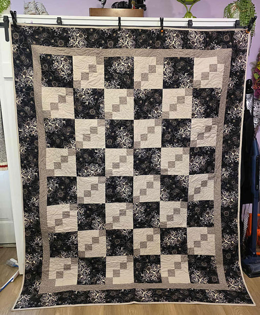 "Beige Steps" Full or Double Step Quilt - TR30